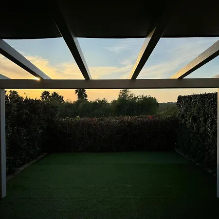 Green Lodge