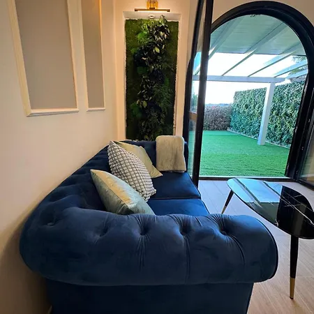 Green Lodge Apartment